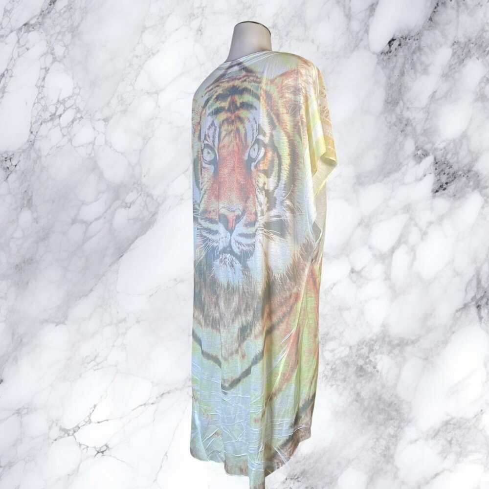 Local Celebrity Tiger Pismo Tunic - Picture 5 of 12